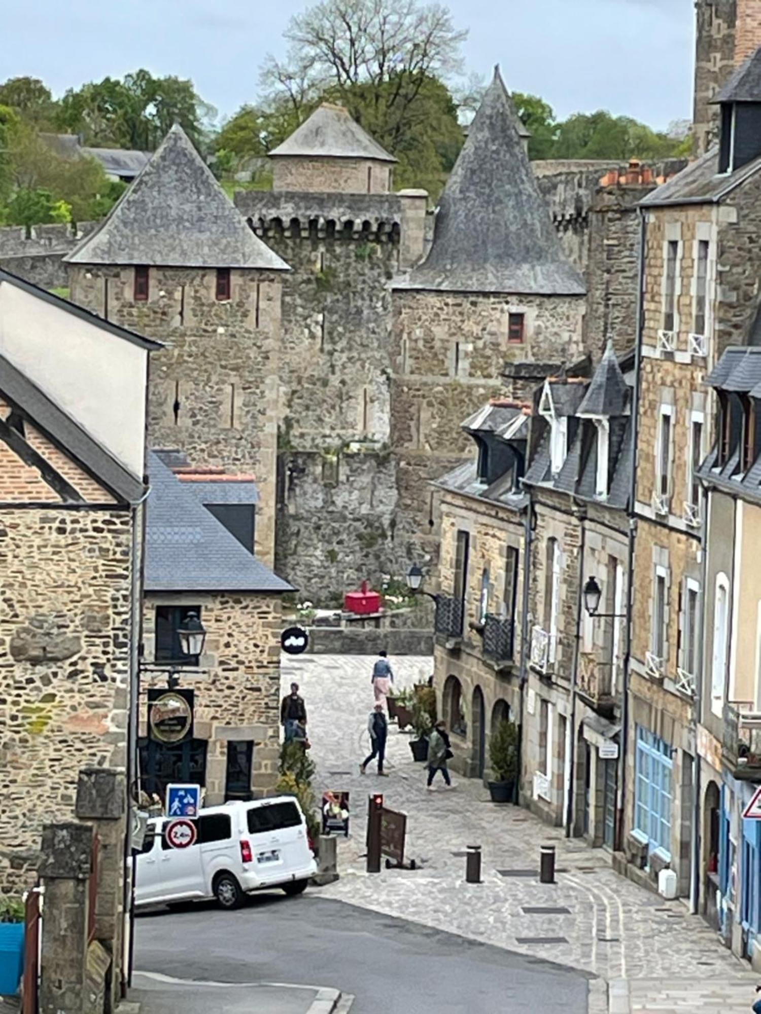 Le Relais Medieval Fougères エクステリア 写真